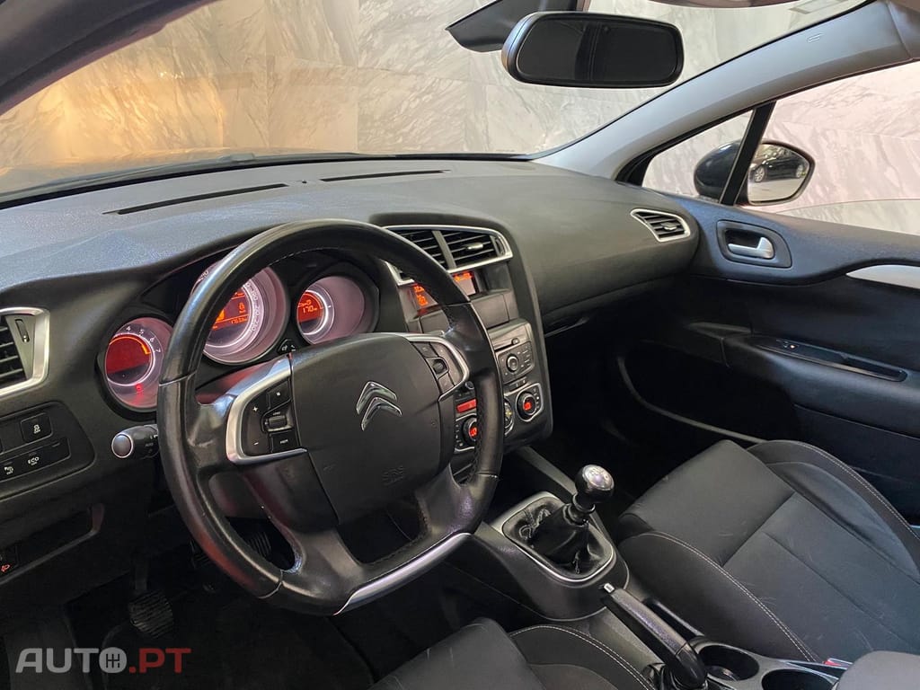 Citroen C4 1.2 PureTech Collection