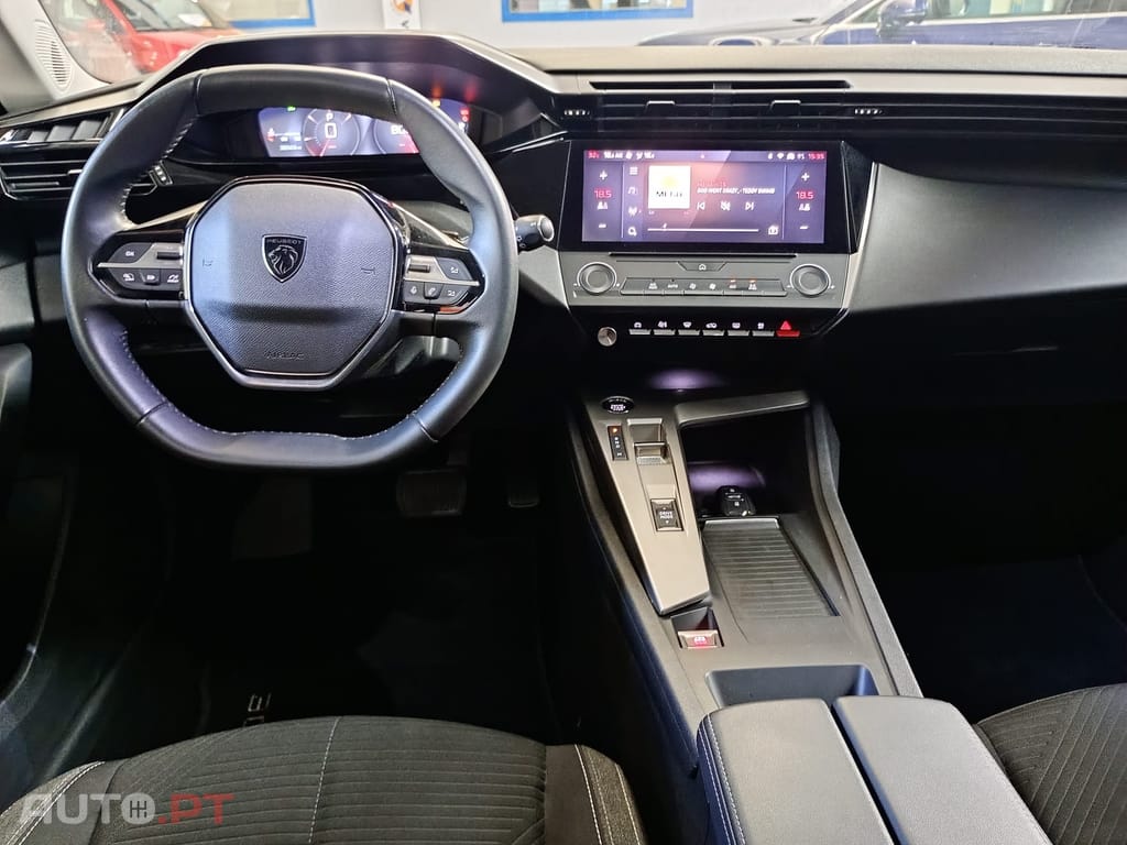 Peugeot 308 1.5 BlueHDi Active EAT8