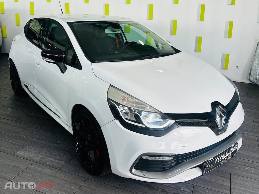 Renault Clio 1.6 T RS Trophy EDC