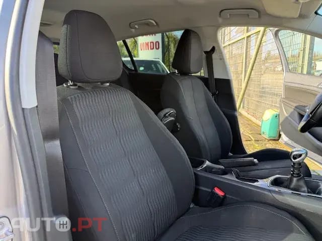 Peugeot 308 1.6 e-HDi Allure