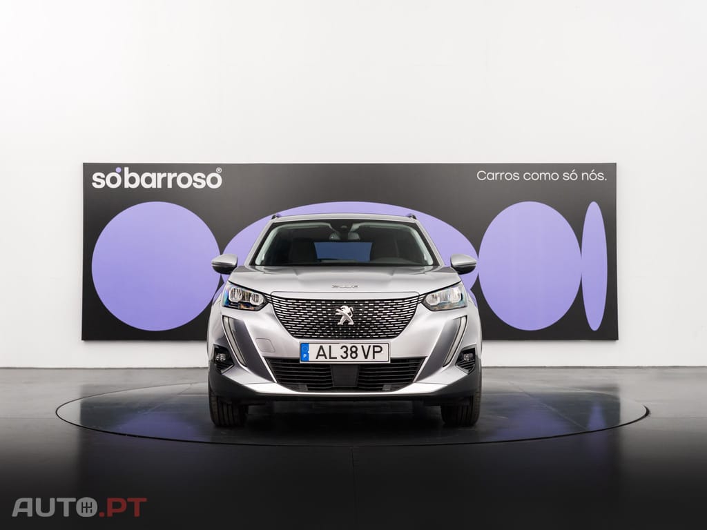 Peugeot E-2008 50 kWh Allure Pack