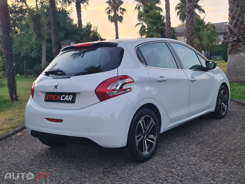 Peugeot 208 1.4 HDi Allure