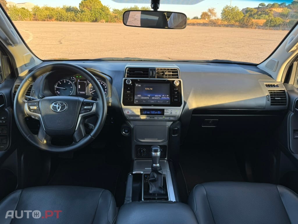Toyota Land Cruiser 2.8 D-4D CA