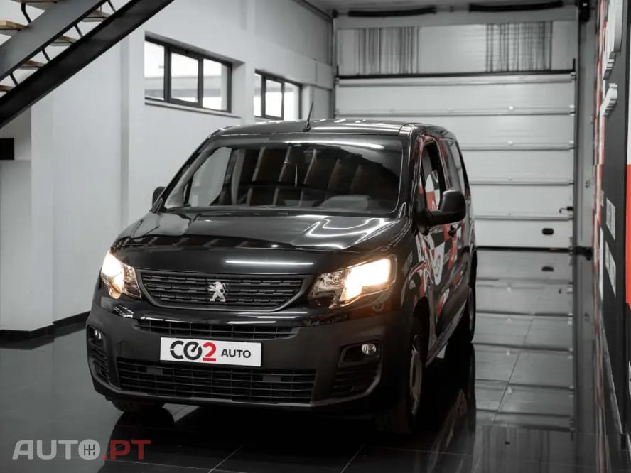Peugeot Partner PREMIUM STANDARD 1.5 BLUEHDi