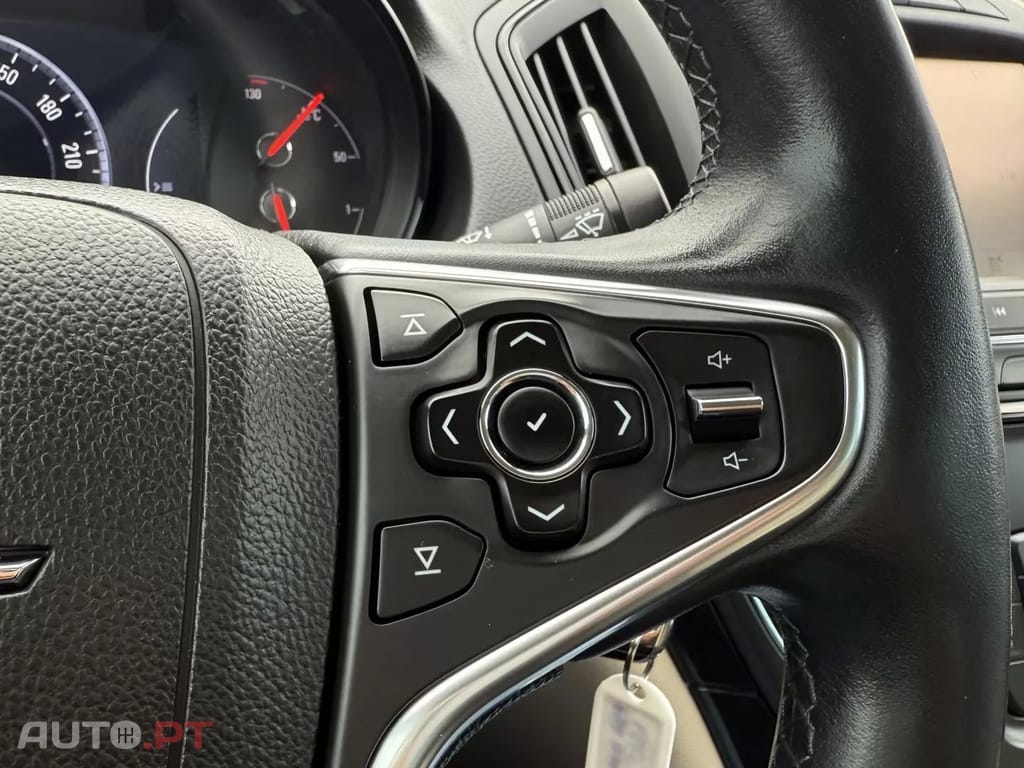 Opel Insignia 2.0 CDTI executive S/S