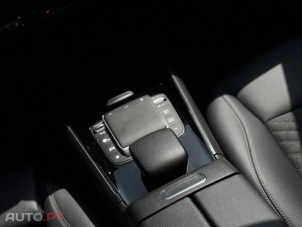 Mercedes-Benz GLA 200 d 4Matic 8G-DCT Special Edition