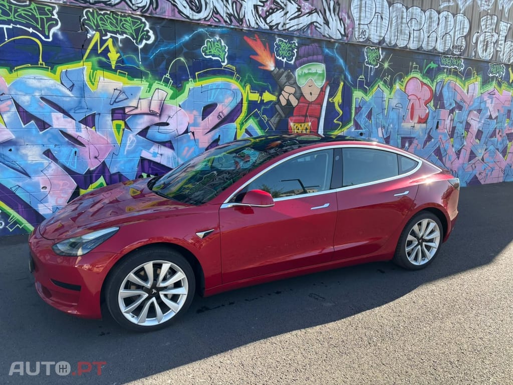 Tesla Model 3 Standard Range Plus RWD