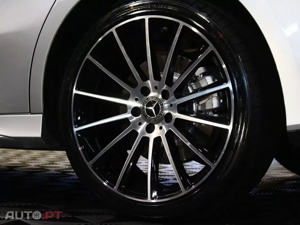 Mercedes-Benz A 250 e Style Plus