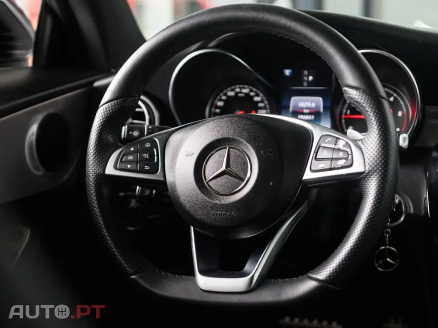 Mercedes-Benz C 250 d Coupé AMG Line