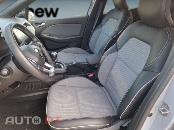 Renault Clio TCe 100 Bi-Fuel Techno