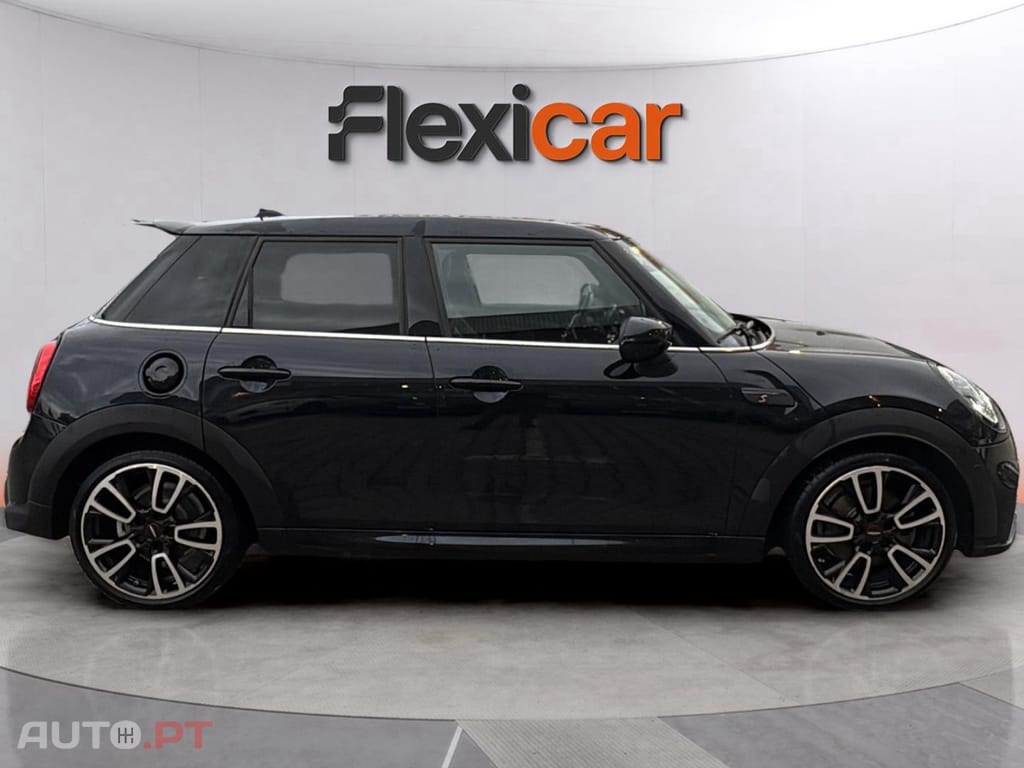 MINI Cooper Cooper S Premium JCW Auto