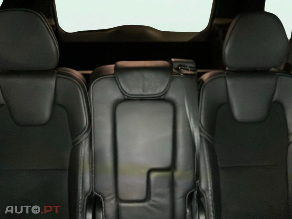 Volvo XC90 2.0 T8 PHEV R-Design AWD