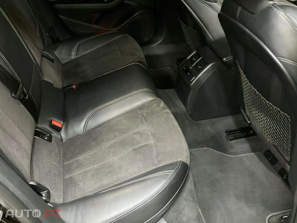 Audi A5 2.0 TDi S-Line Quattro