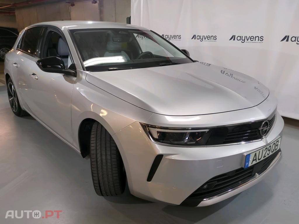 Opel Astra 1.5 D Elegance