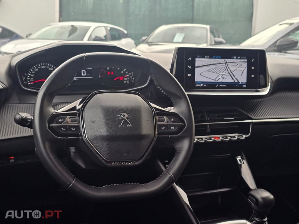 Peugeot 2008 PureTech 100 Style