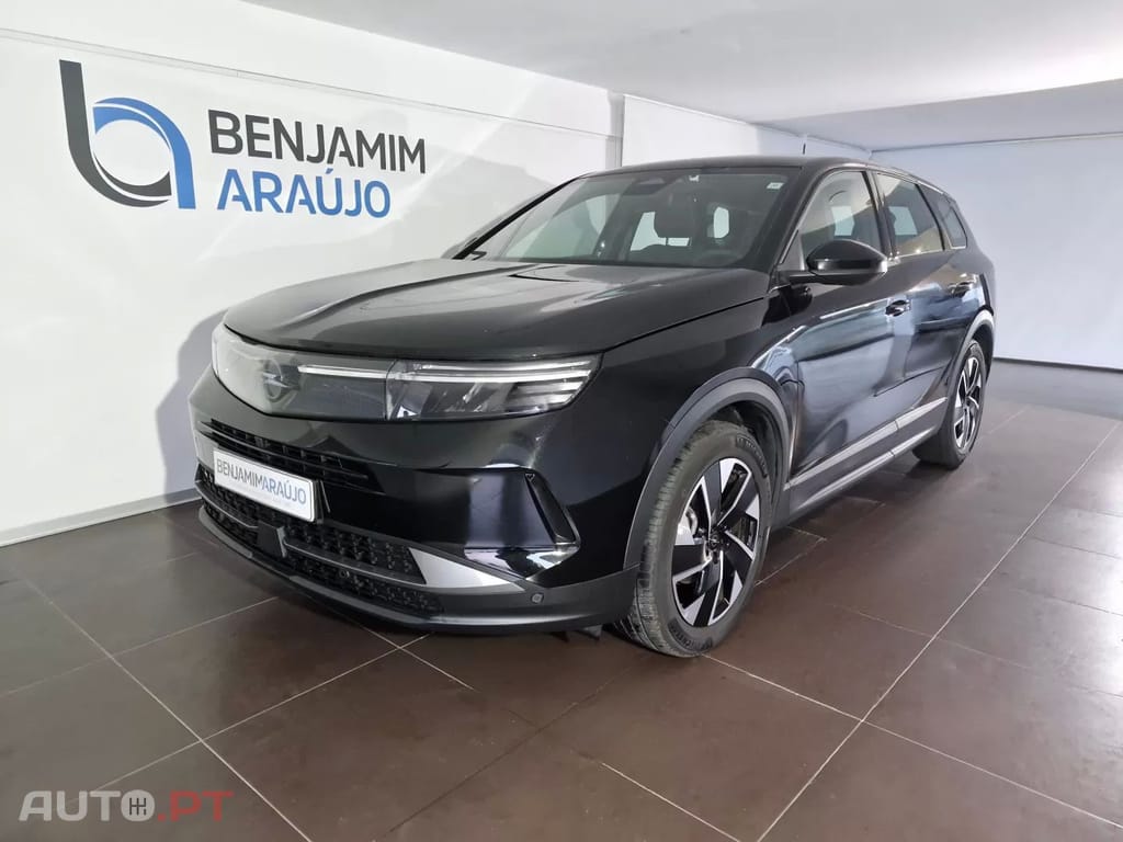 Opel Grandland 1.2 Hybrid Edition eDCT