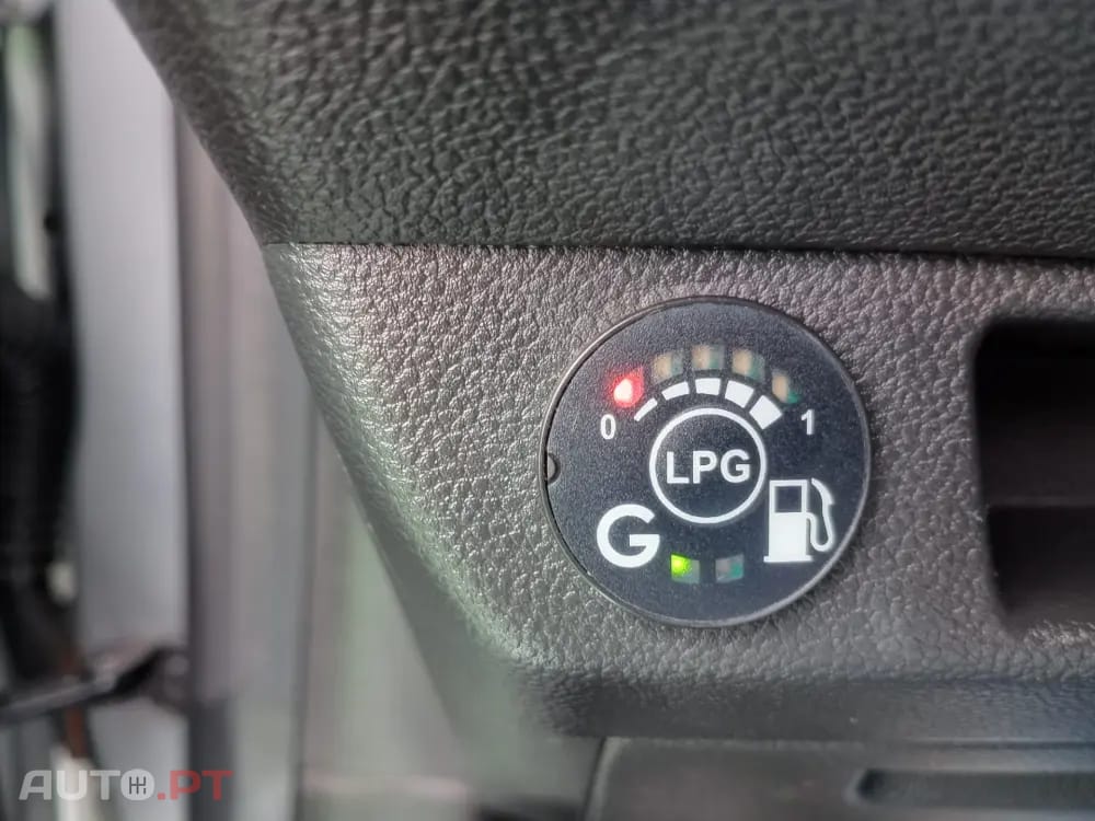 Renault Clio 1.0 TCe Evolution Bi-Fuel
