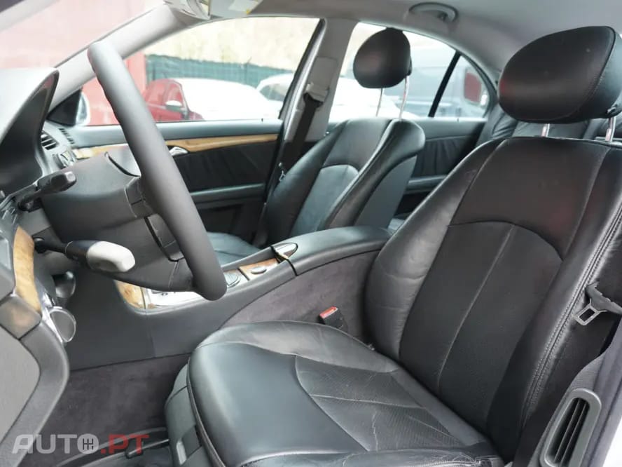 Mercedes-Benz E 220 CDI Avantgarde Aut.