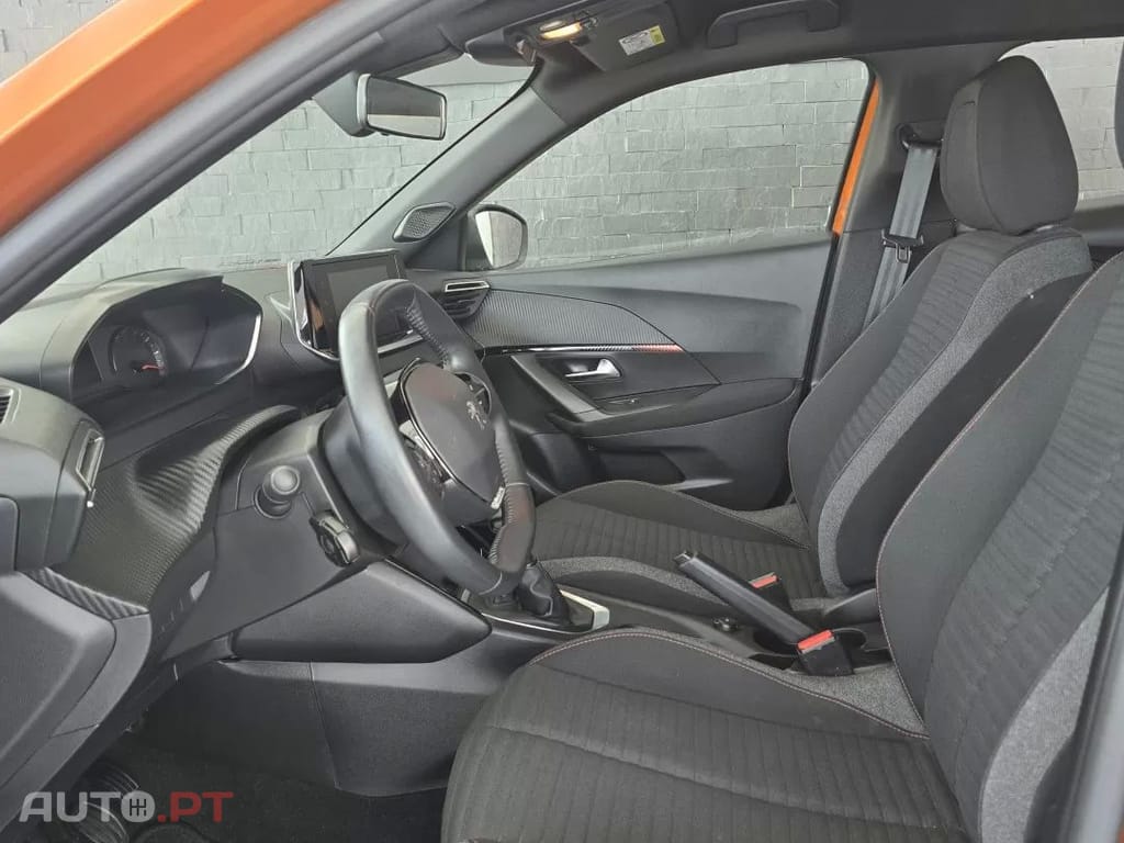 Peugeot 2008 1.2 PureTech Style
