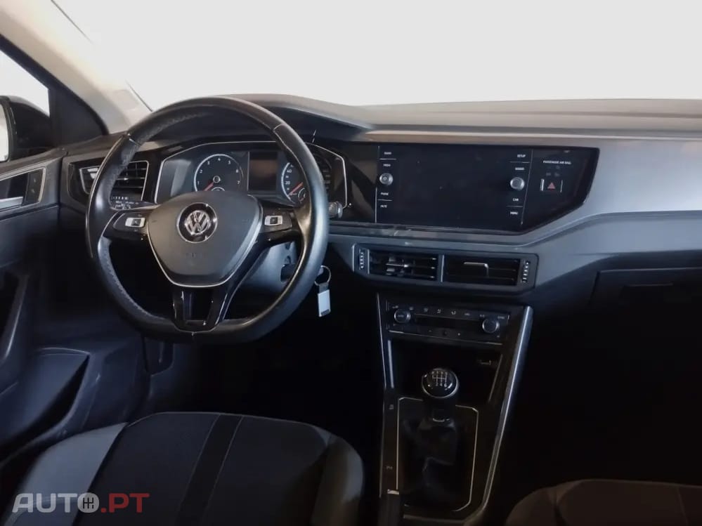 Volkswagen Polo 1.0 TSI R-LINE