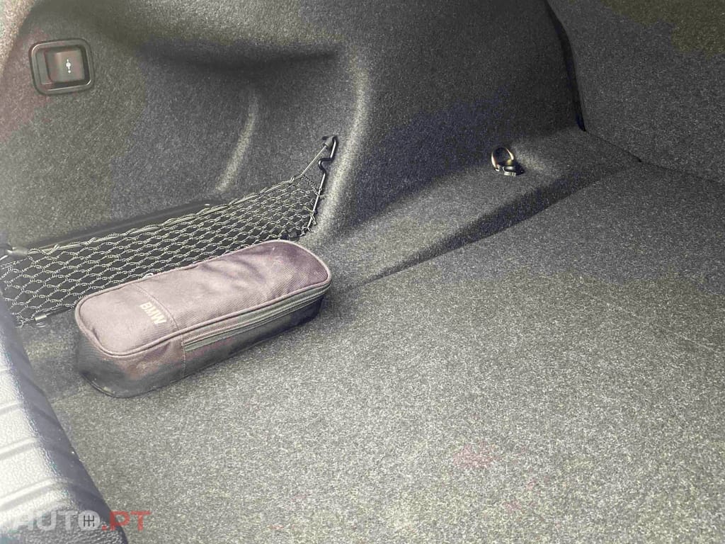 BMW 318 d Pack M Shadow Auto