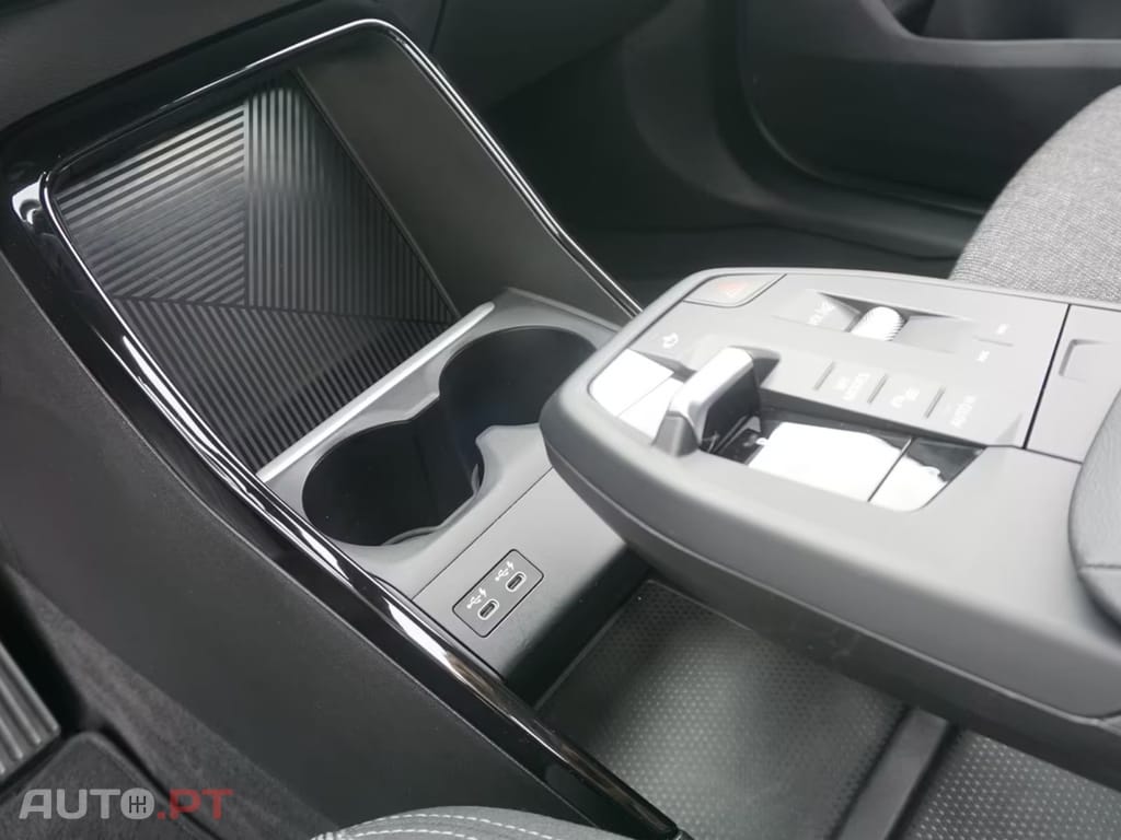 BMW iX1 xDrive30  I.V.A DEDUTÍVEL 
