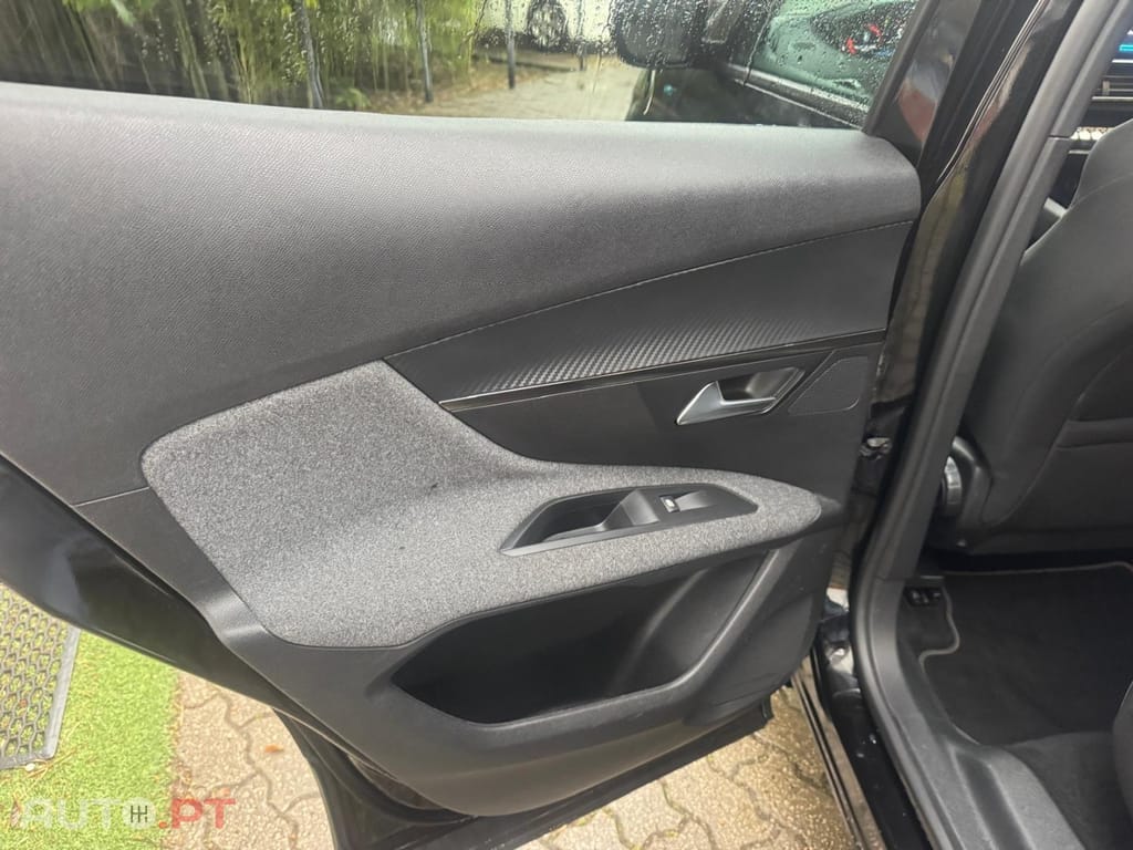 Peugeot 3008 1.5 BlueHDi Style