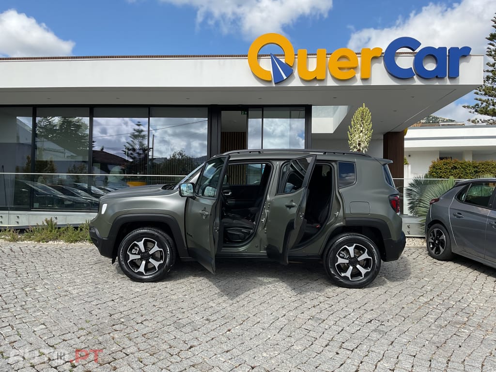 Jeep Renegade 1.3 TG Trailhawk