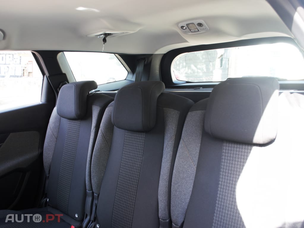 Peugeot 5008 1.2 Puretech 130CV