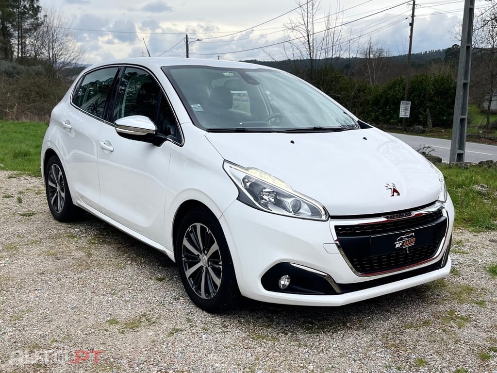 Peugeot 208 1.6 BlueHDi Allure