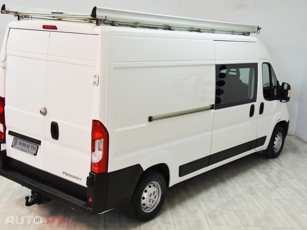 Peugeot Boxer 2.0 BlueHDi 335 L3H2 Pro