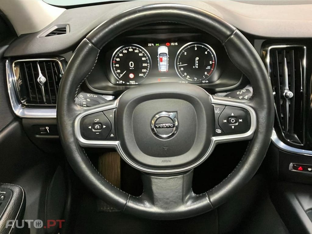 Volvo V60 2.0 D3 Momentum Plus Geartronic
