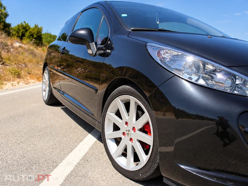 Peugeot 207 1.6 THP 16V Rally