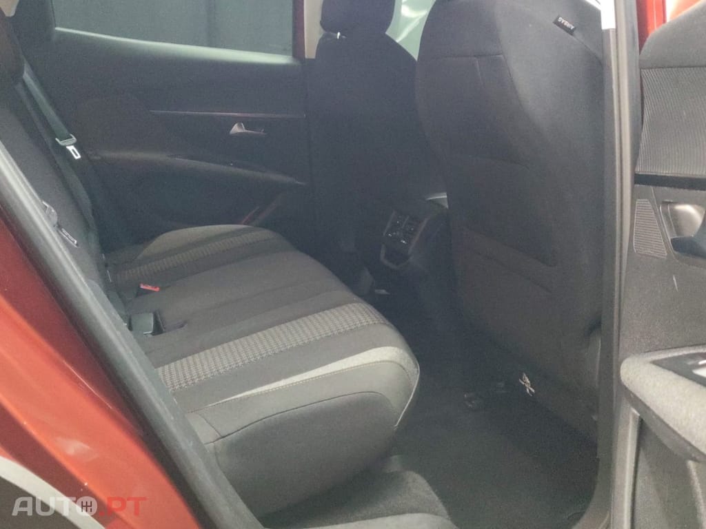Peugeot 3008 1.5 BlueHDi Active Pack