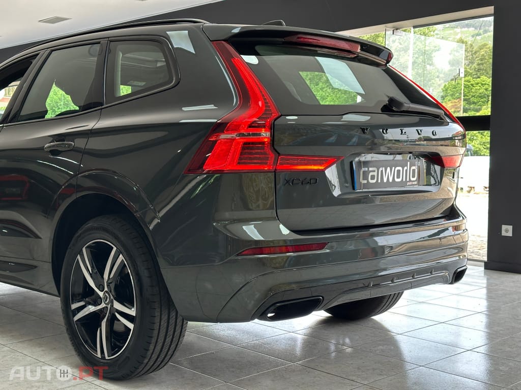 Volvo XC60 2.0 T8 PHEV R-Design AWD