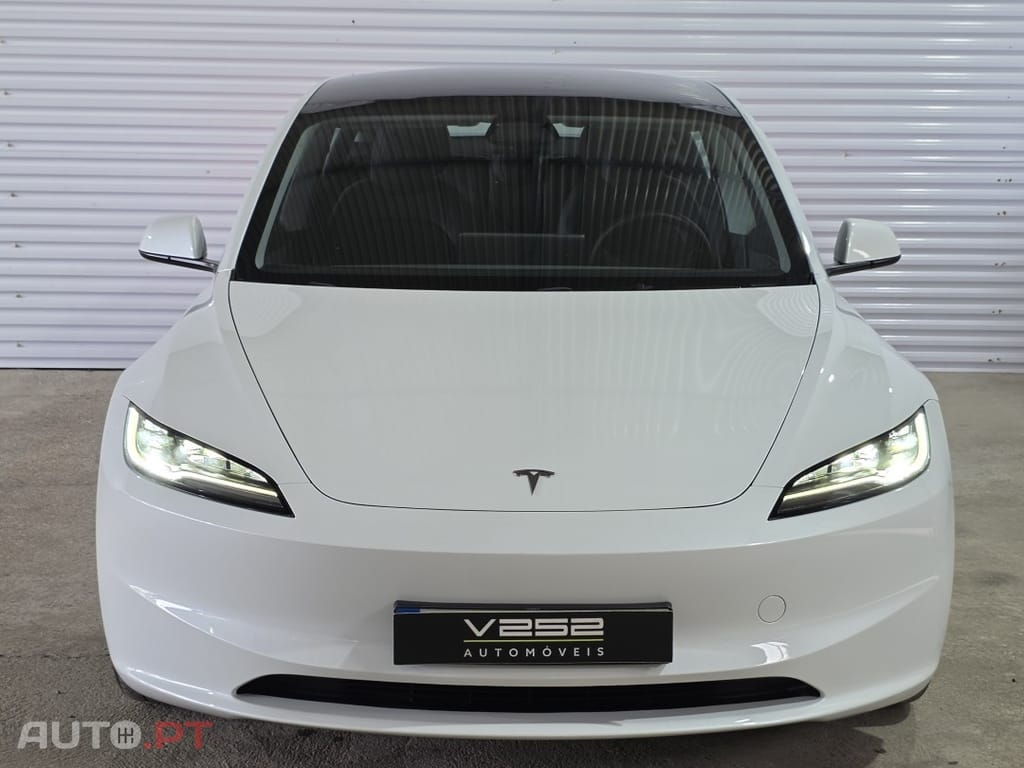 Tesla Model 3 Tração Traseira Premium