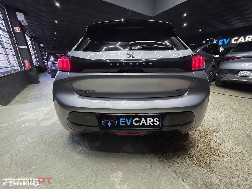 Peugeot E-208 50 kWh GT Line