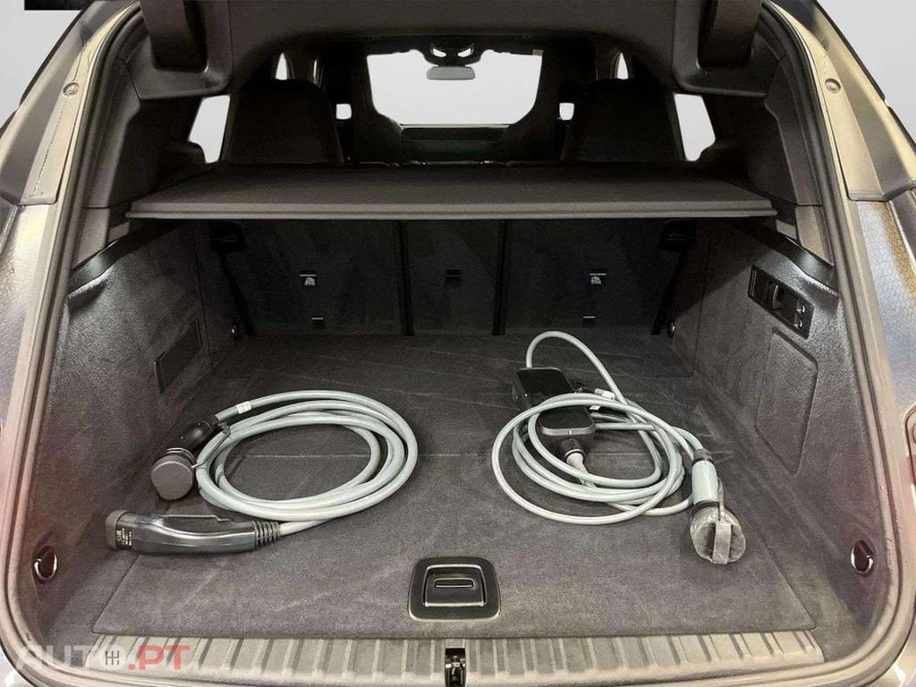 BMW iX xDrive50 I.V.A DEDUTÍVEL 