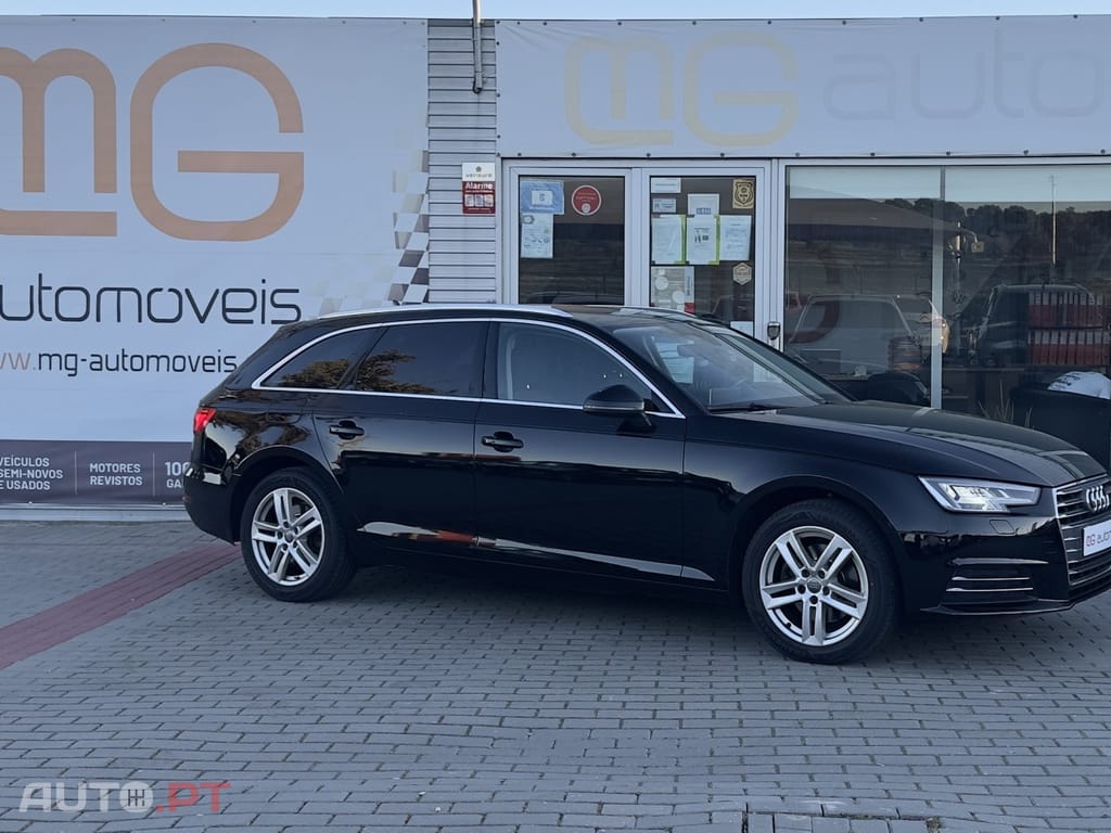 Audi A4 Avant 2.0 TDi S-Line Matrix
