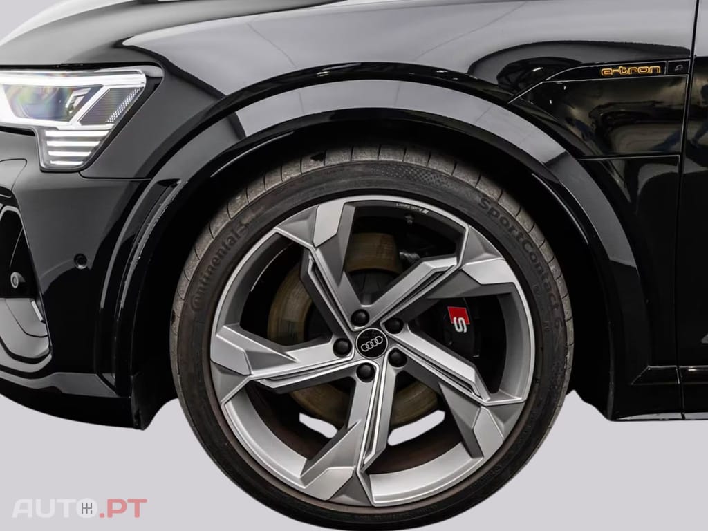 Audi E-Tron S ALL-BLACK