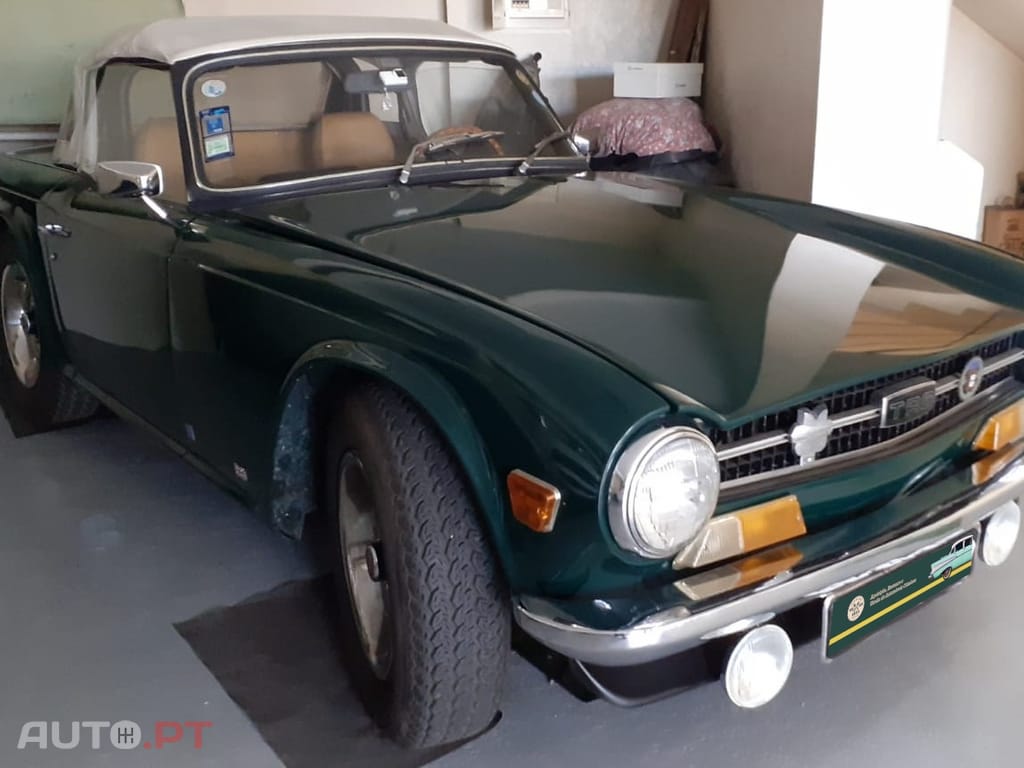 Triumph TR6 2.5 PI