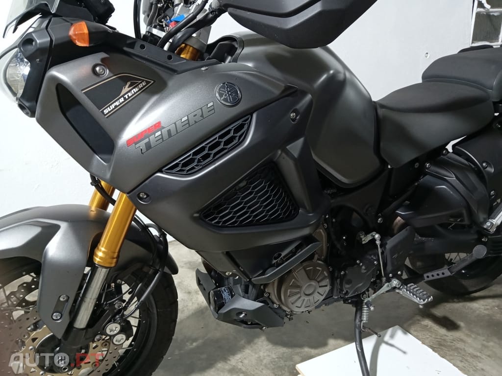Yamaha XT1200Z Super Tenere XTZ 1200 SUPER TENERE