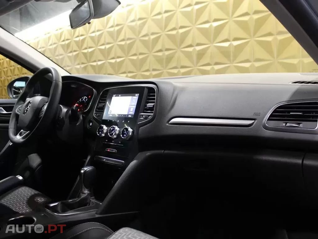 Renault Mégane Sport Tourer 1.5 Blue dCi Limited EDC