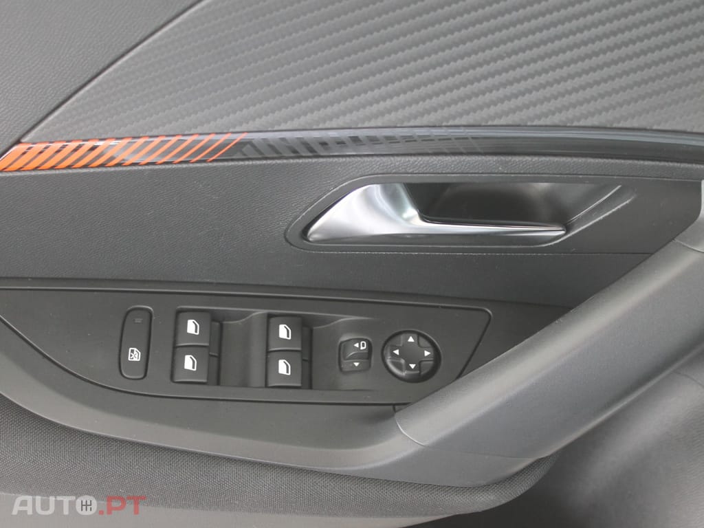 Peugeot 2008 1.5 BlueHDi Active Pack