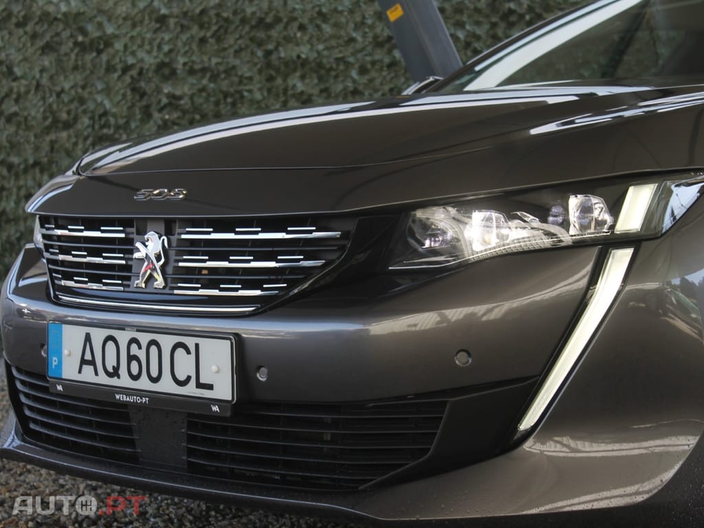 Peugeot 508 1.6 Hybrid Allure Pack e-EAT8