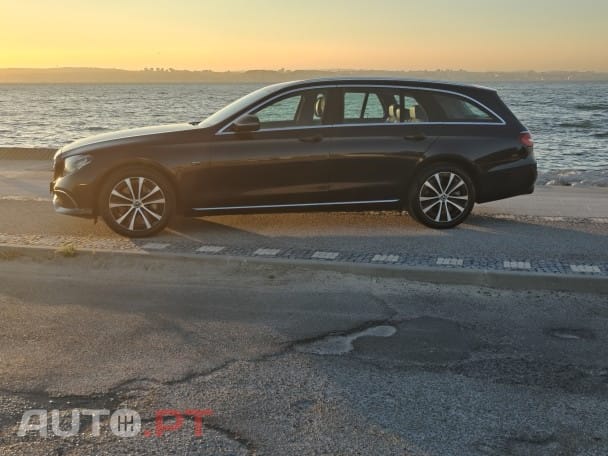 Mercedes-Benz E 300 De Avantgarde