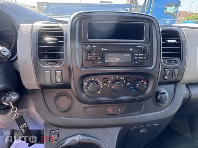 Renault Trafic 1.6 dCi L2H1 1.2T SS