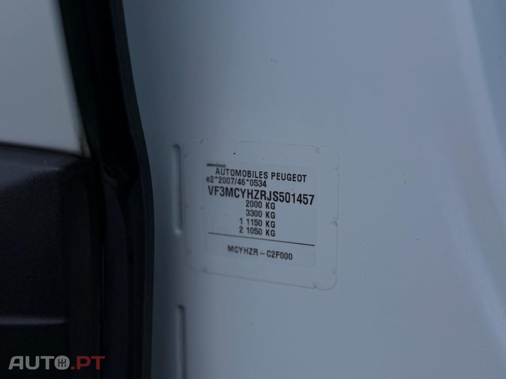 Peugeot 3008 1.5 BlueHDi Active Pack EAT8