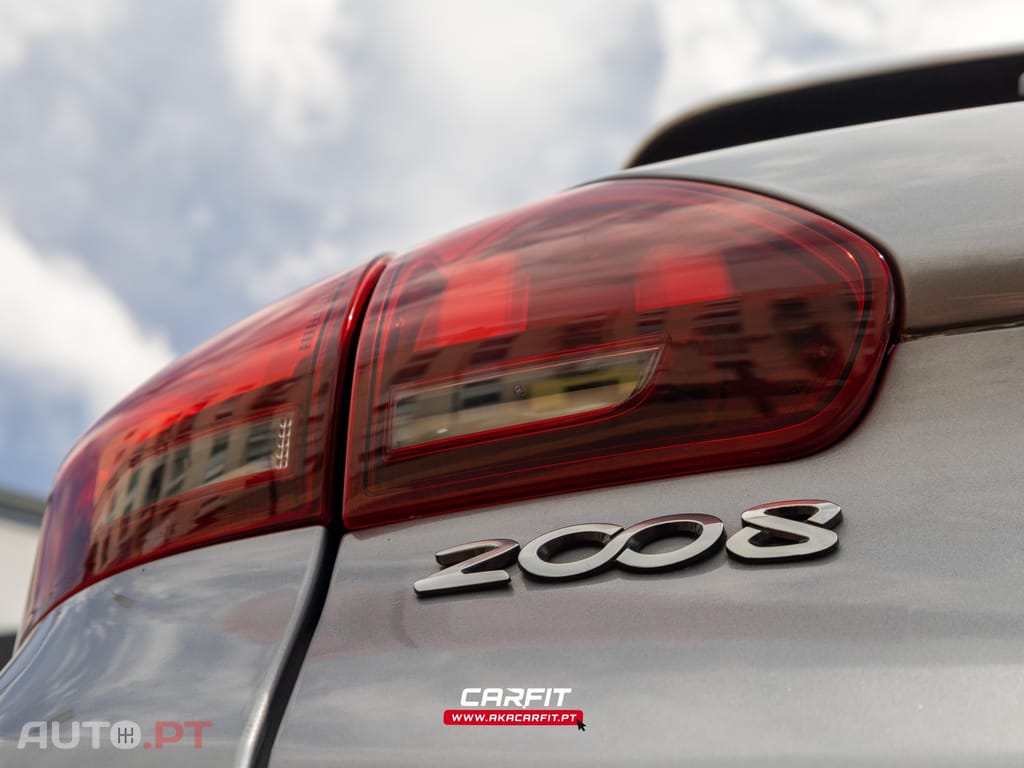 Peugeot 2008 1.6 e-HDi Allure