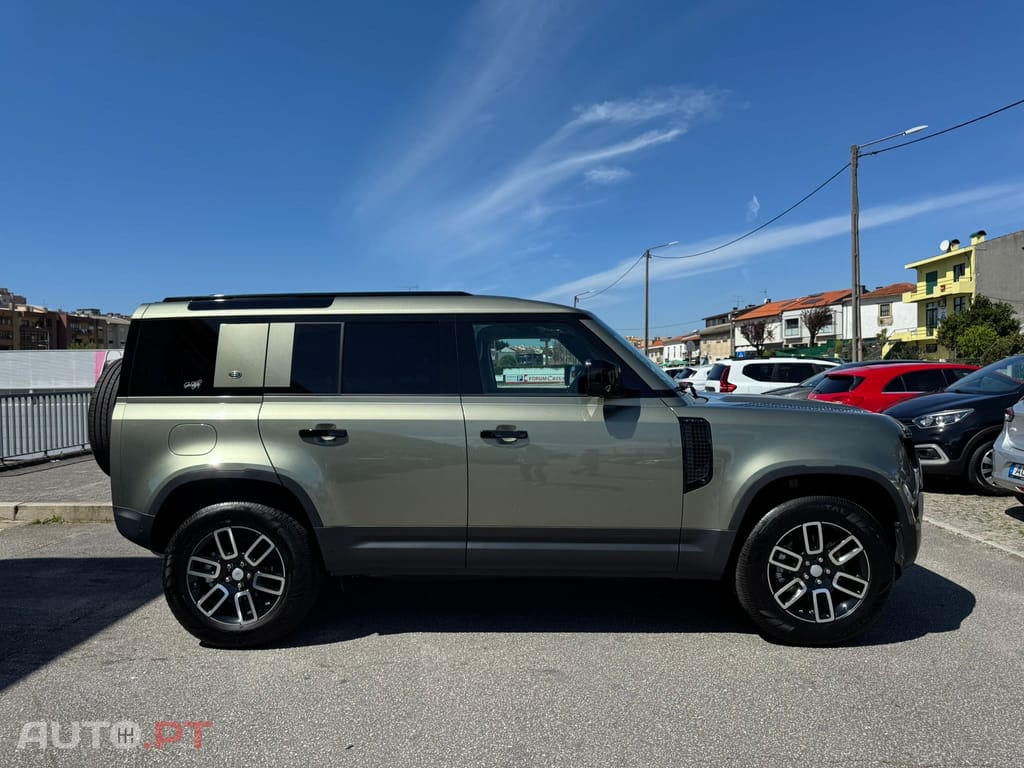 Land Rover Defender 2.0 D 110 AWD S